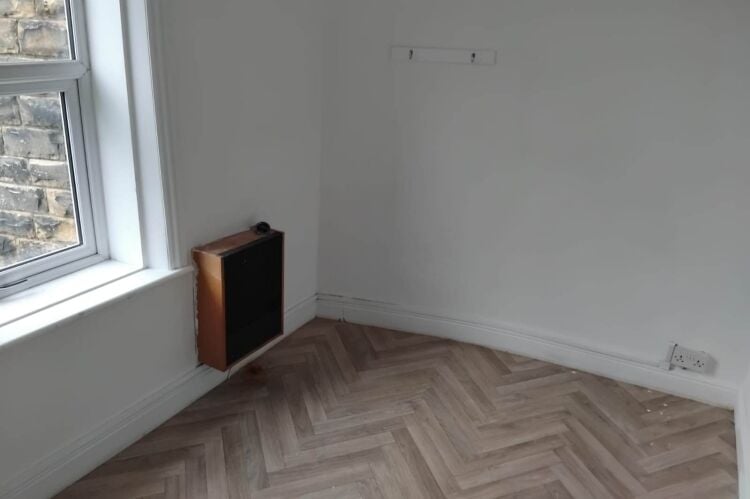 Closed Freehold Hair Salon - Leeds