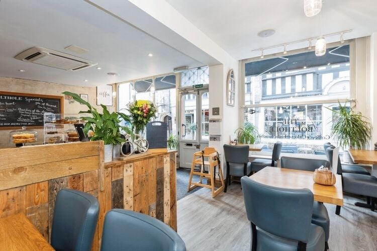 Established Coffee Shop - Bradford-on-Avon