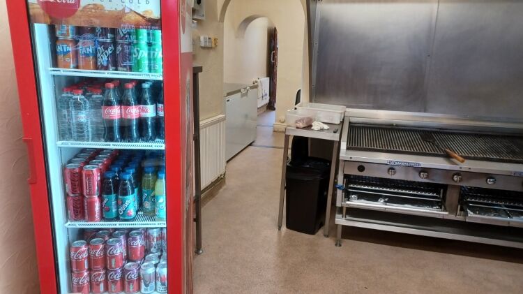 Iconic Burger Takeaway with Strong Community Following in Northampton