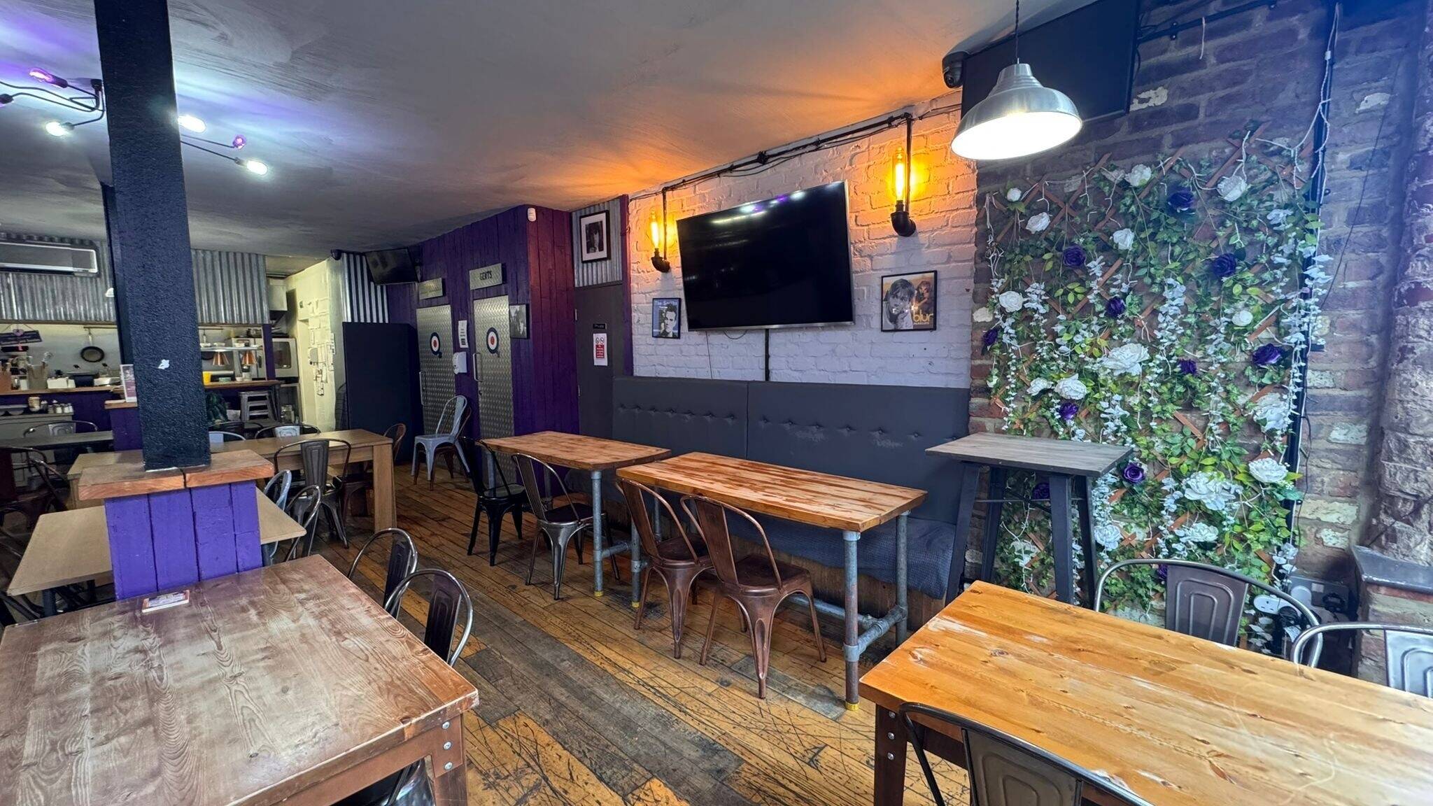 For Sale - The Chairman, 17 - 19 Bedford St, Middlesbrough TS1 2LL Photo 6