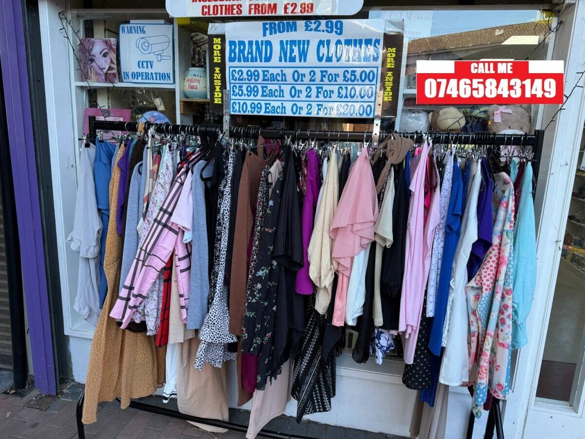 For Sale. Card & Gift Shop Photo 7