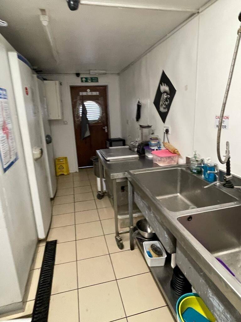 Take away business for sale in burton on Trent  Photo 6