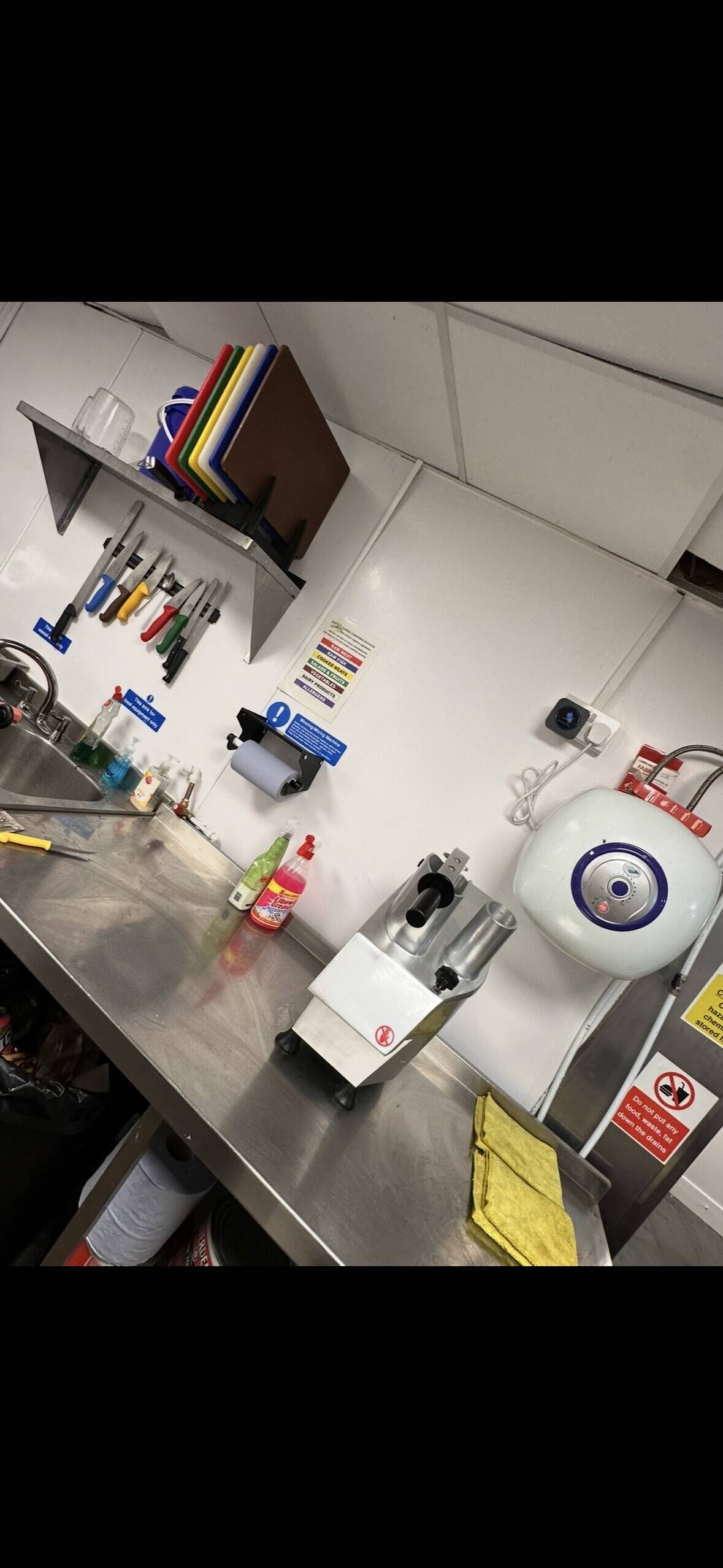 Running Pizza Shop Business / Takeaway For Sale - Stock   Machinery Included Photo 5