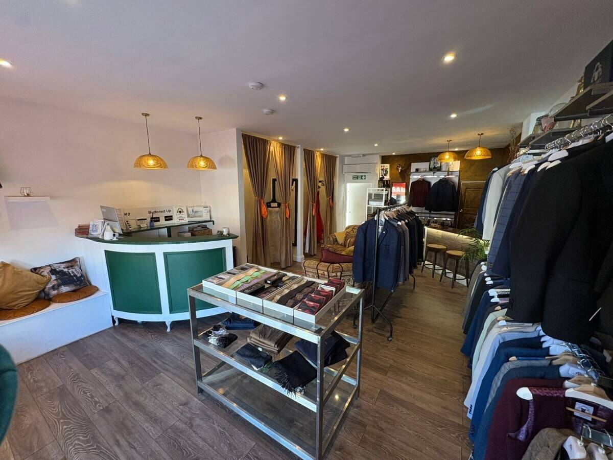 Quality Menswear shop for sale in West Wickham Photo 6