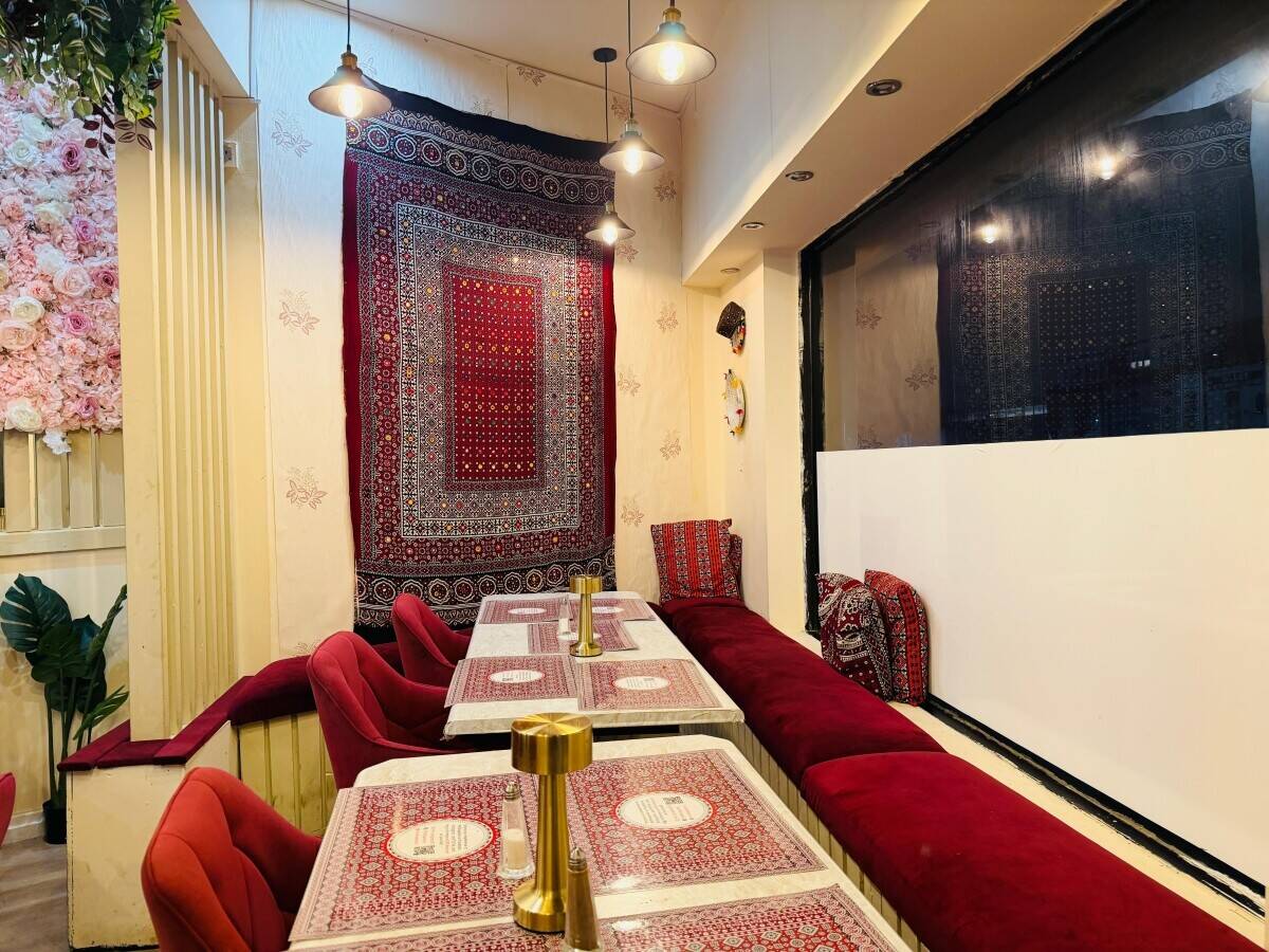 Restaurant and takeaway for sale
