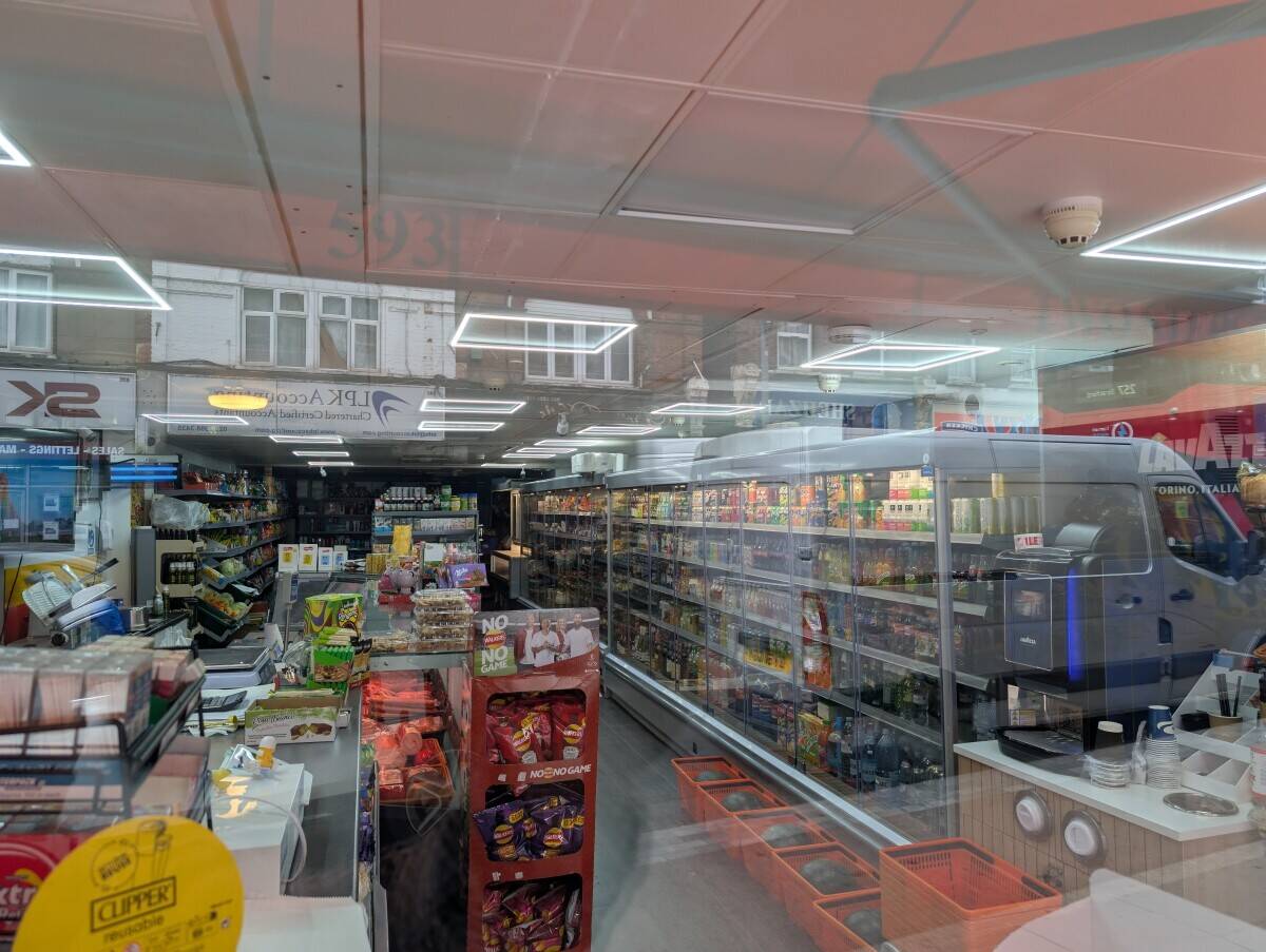 Supermarket & Grocery shop for sale Photo 6