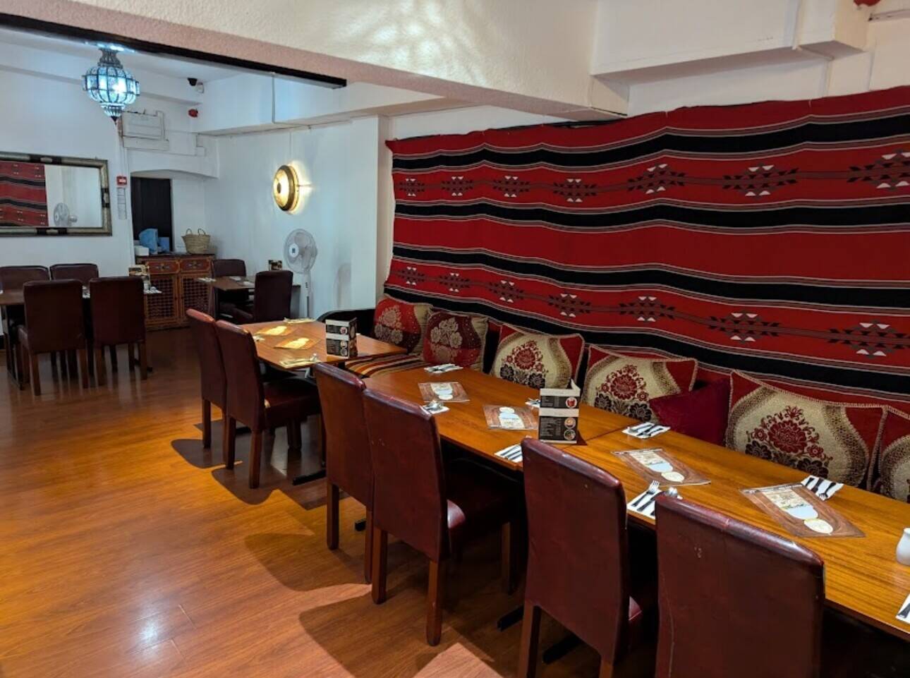 Middle Eastern Restaurant in Coventry city centre, very good location for a business Photo 6