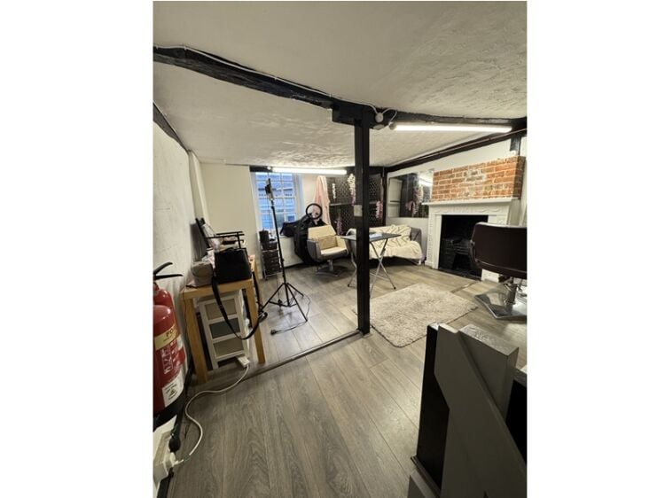 Redbourn’s Favourite Salon – A Community Gem Ready for Its Next Chapter Photo 6