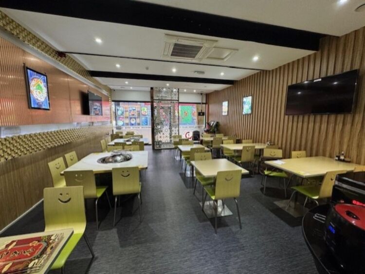 Leasehold Chinese Noodle Restaurant Located In Coventry Photo 6