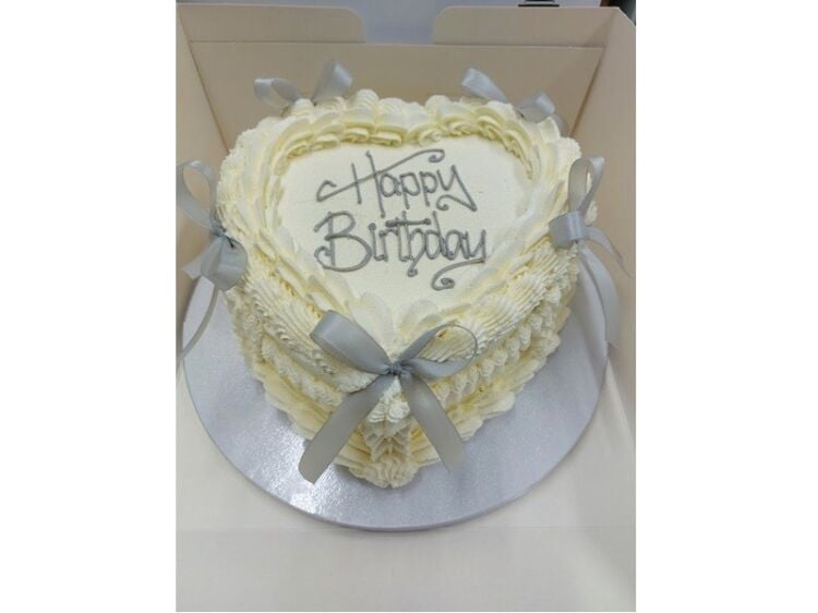 Sweet Success Awaits — Established Cake Shop for Sale! Photo 6