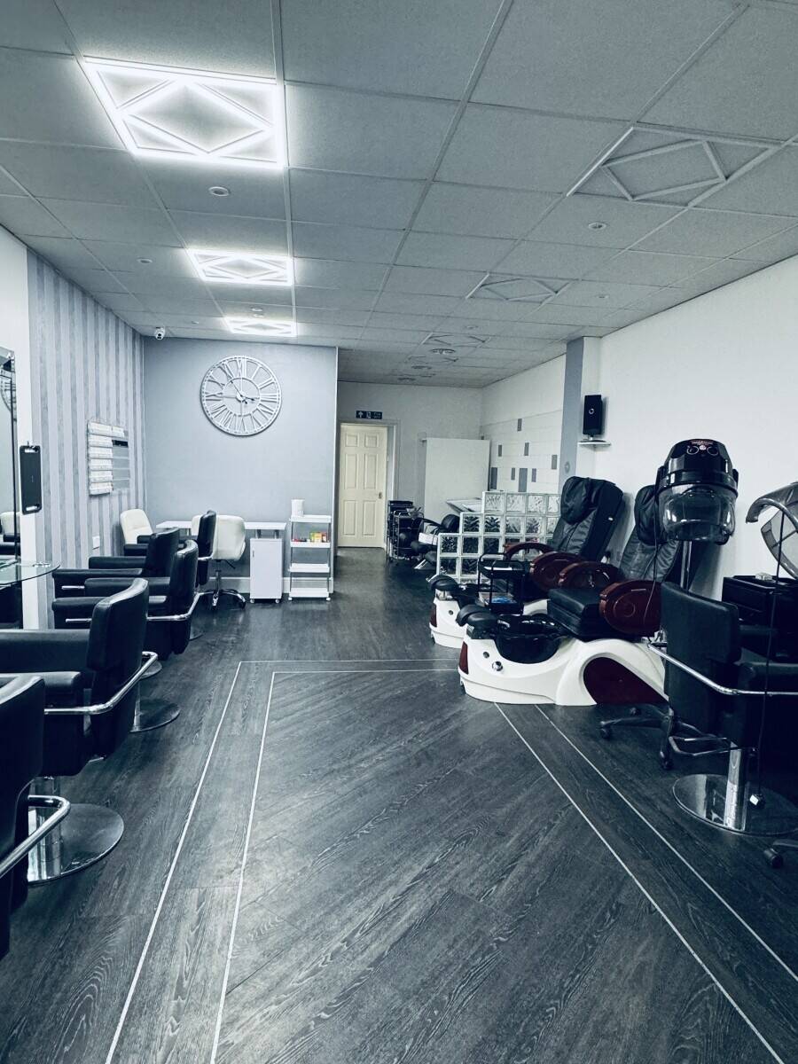 Beauty salon for sale in Chorleywood 