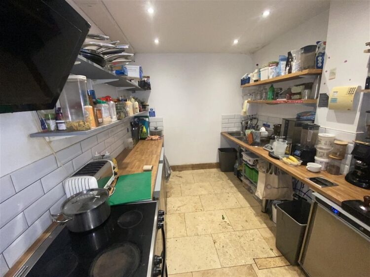 Cafe & Sandwich Bars For Sale in Leeds Photo 6