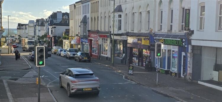 Auction Lot: 2 x Self-Contained Investments Flats, Torquay For Sale in Torquay Photo 6