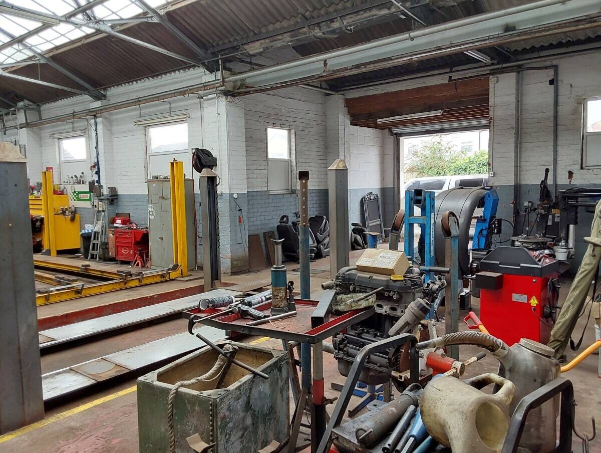 Freehold MOT Garage Services Specialist Vehicle Repairs Maintenance Business Southport For Sale Photo 6