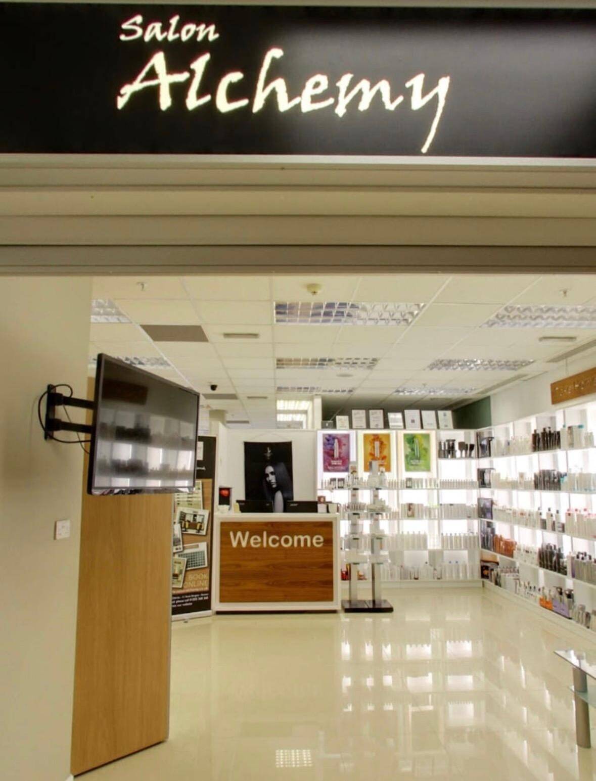 Hair and Beauty Salon in Boston Town Centre Photo 6