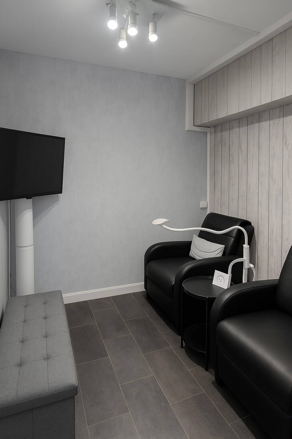 Beauty Salon in Prime Location Photo 6