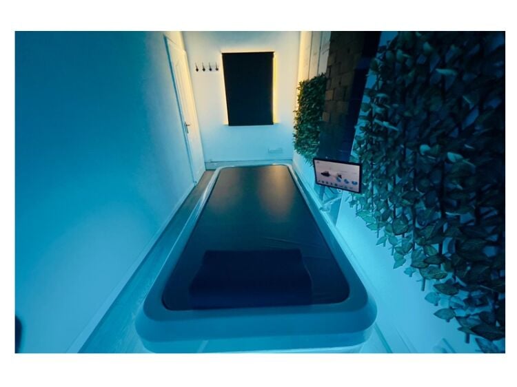 Established Wellness Recovery & Biohacking Centre