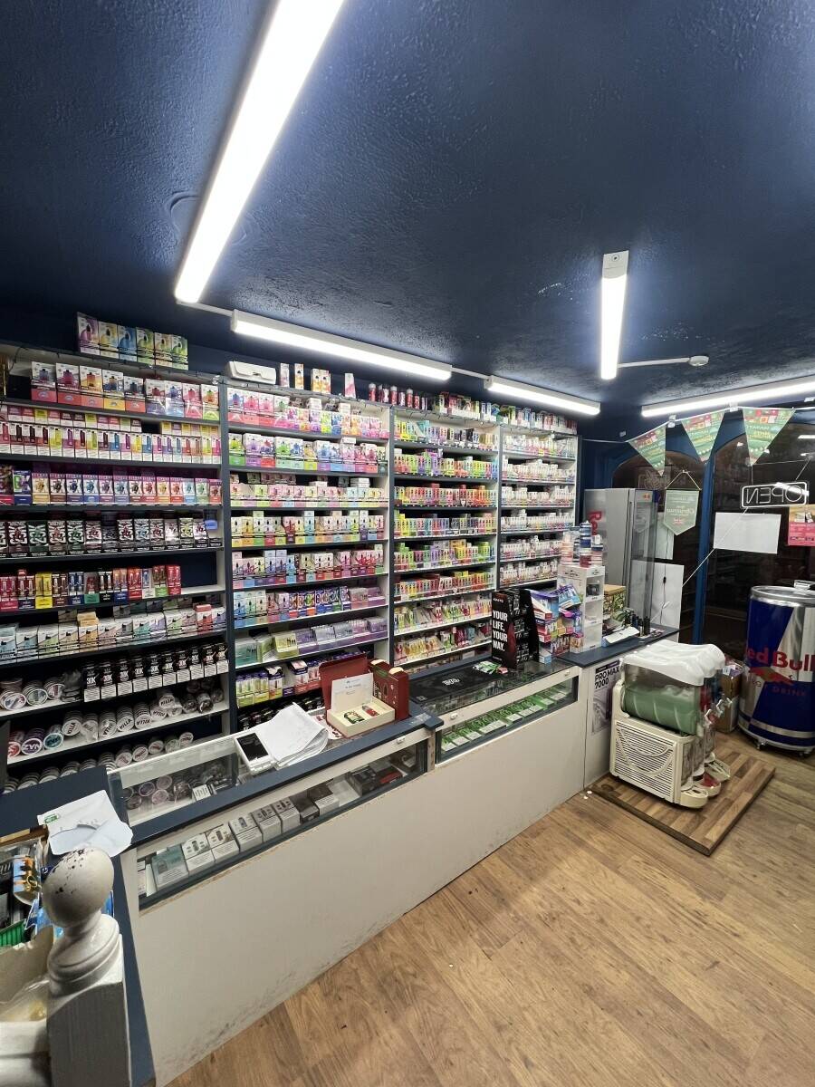 Profitable Vape Store with great potential &ndash; Prime Wigan Location