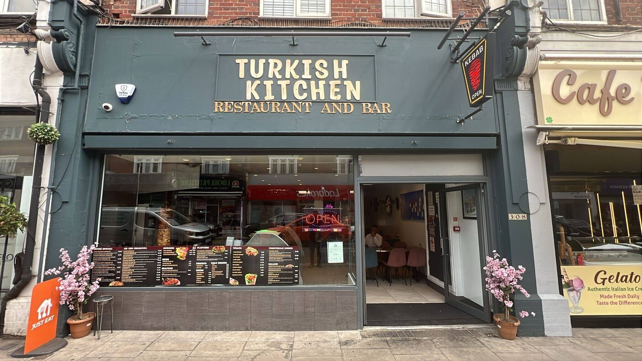Turkish Restaurant for sale in Palmers Green London Photo 6