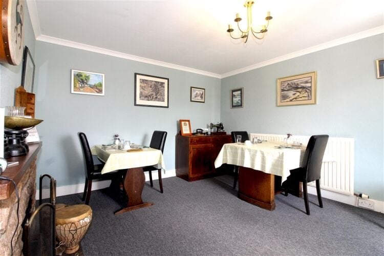 Strathy Inn