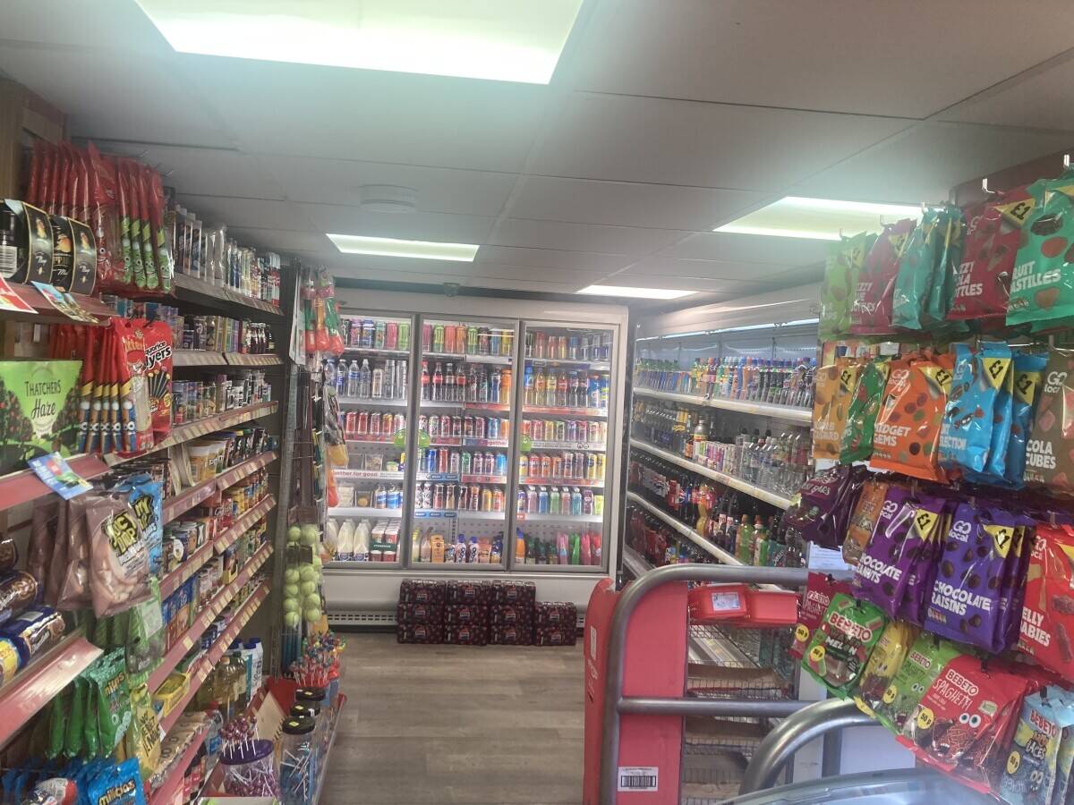 Premier shop at Buxton road Macclesfield  Photo 6