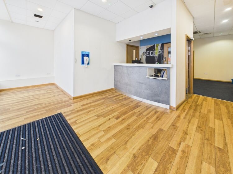 Outstanding Hotel Investment in Thriving Coastal Town Centre