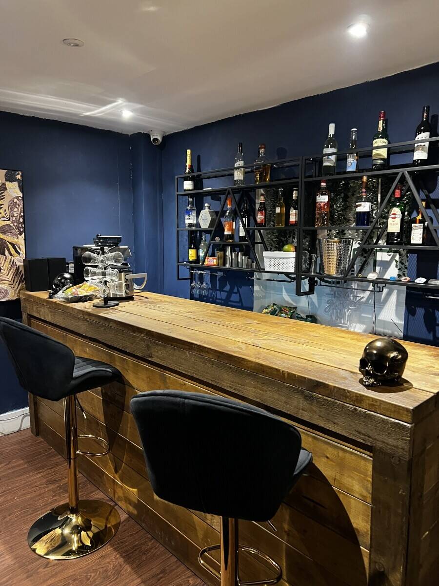 BAR  sale &pound;7,000. let @ &pound;1,500 per month . Rent Advance 3 months &pound;4,500 . 3 year lease initially . A Photo 7