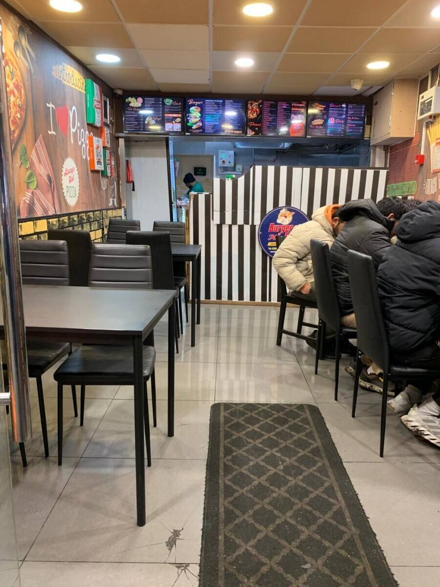 Burger & Pizza takeaway for sale in Hounslow 