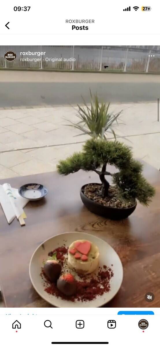 Japanese and burger restaurant by the river in Greenwich for sale Photo 6