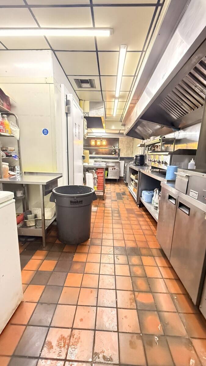 Burgers, pizzas Takeaway sale in keighley