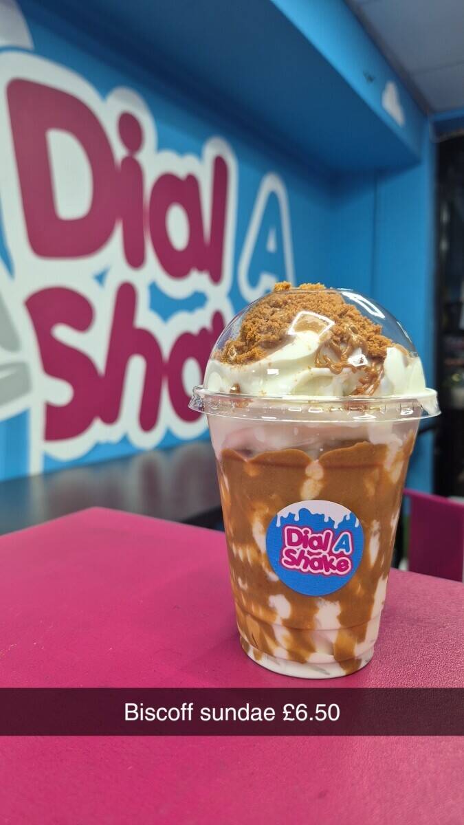 Dessert and ice cream shop, very famous in Leeds so far and it will get more busier!!