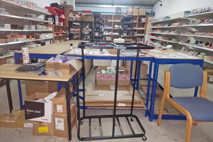 Vape Products Wholesaler & Retailer - Salford