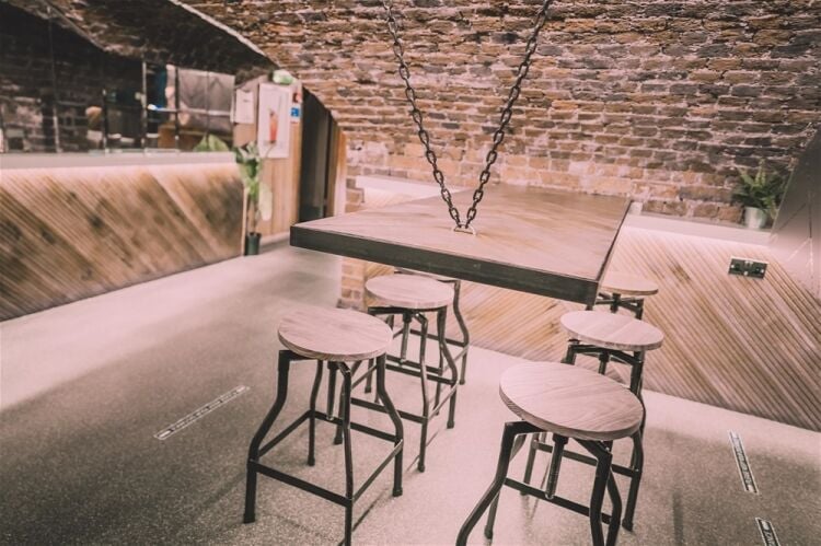 Iconic Central Exeter Bar & Restaurant For Sale in Exeter Photo 6