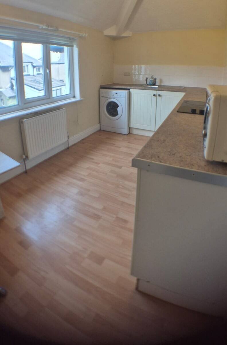 Newsagent / convenience store with 3-bed flat,  GOODWILL &pound;50000 ono