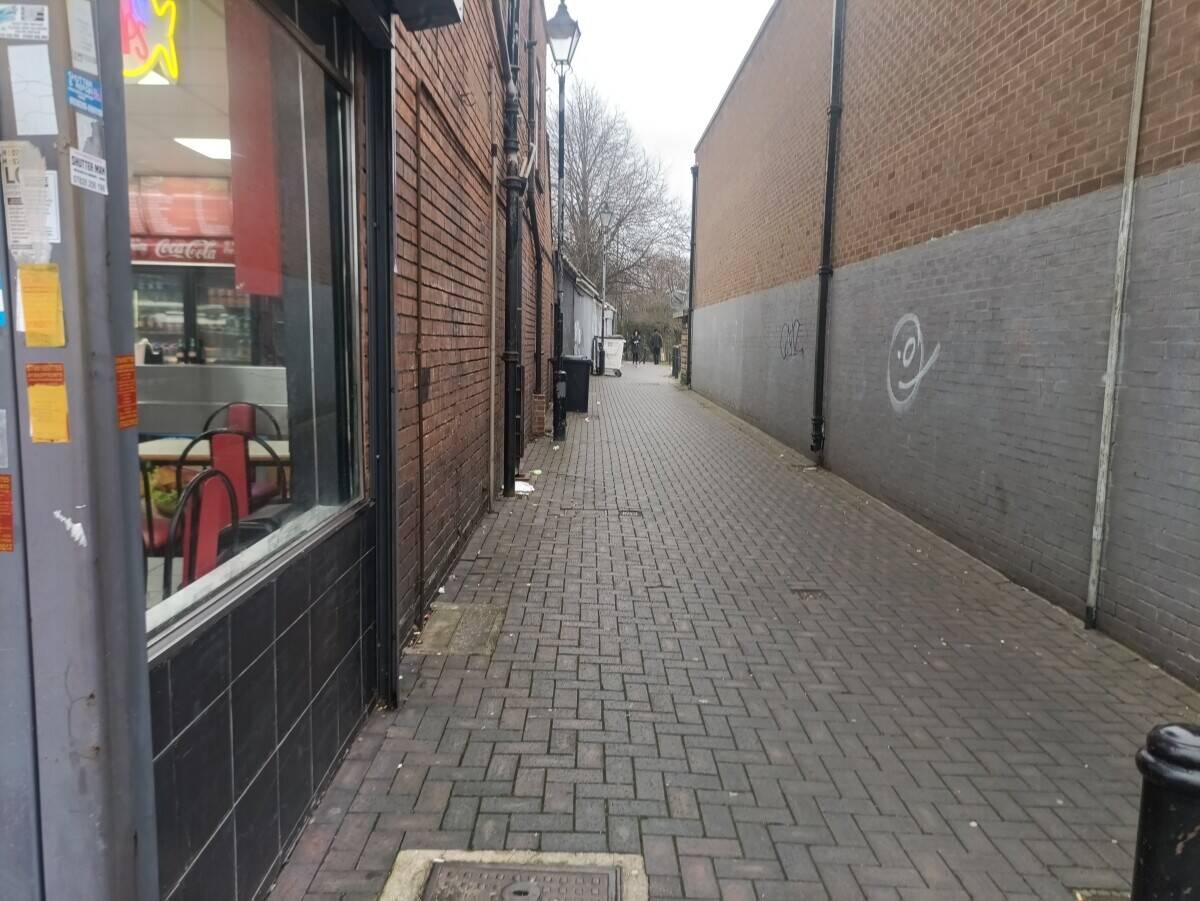 Pizza shop for sale in Darlaston  Photo 6