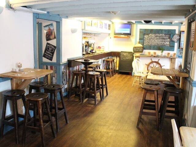 CARMARTHENSHIRE - CLOSED PUBLIC HOUSE WITH PLANNING PERMISSION Photo 6