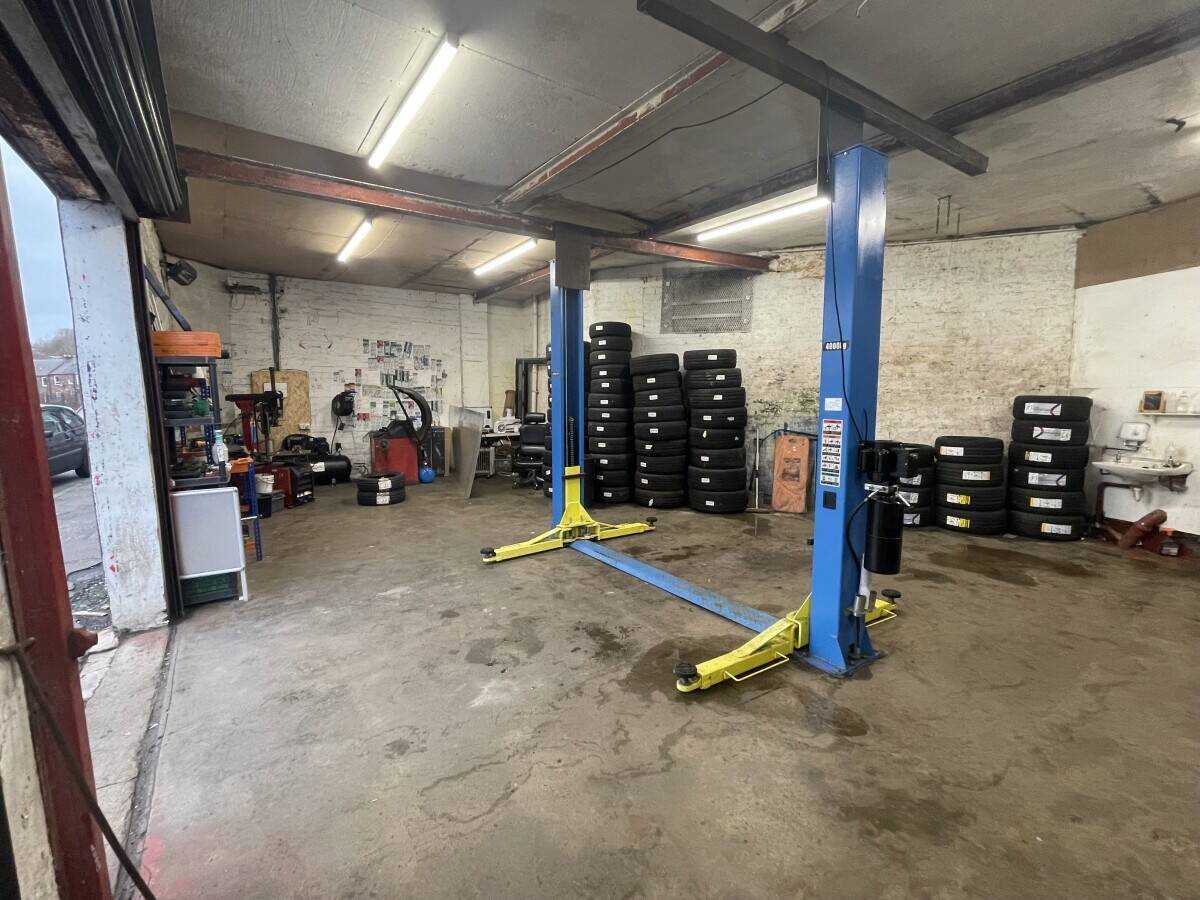 Tyres and Autoworks shop 