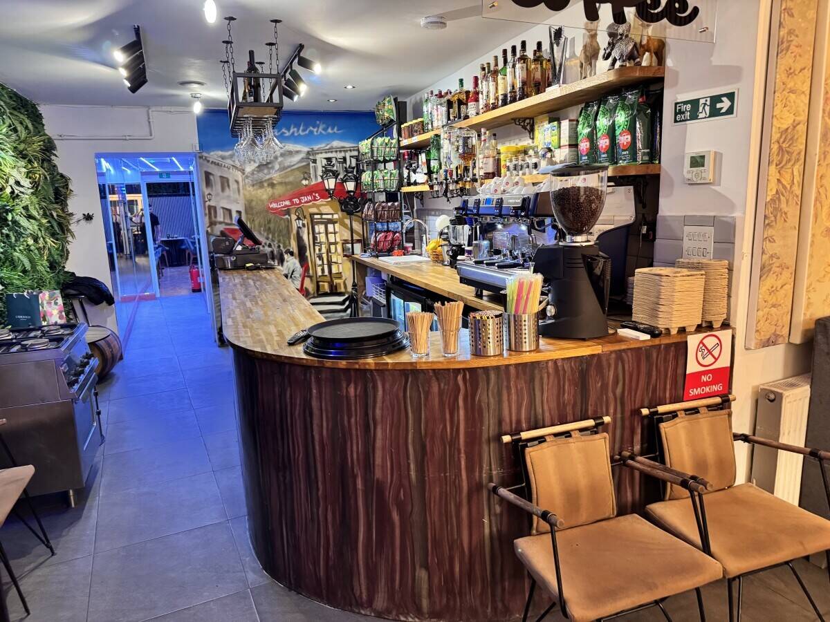 Mediterranean Restaurant for sale in Wood Green London Photo 7