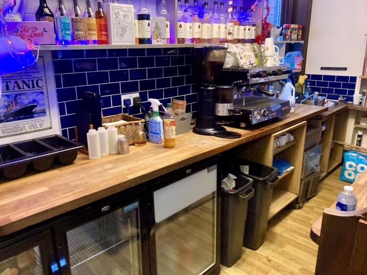 LICENSED CAFÉ/COFFEE SHOP