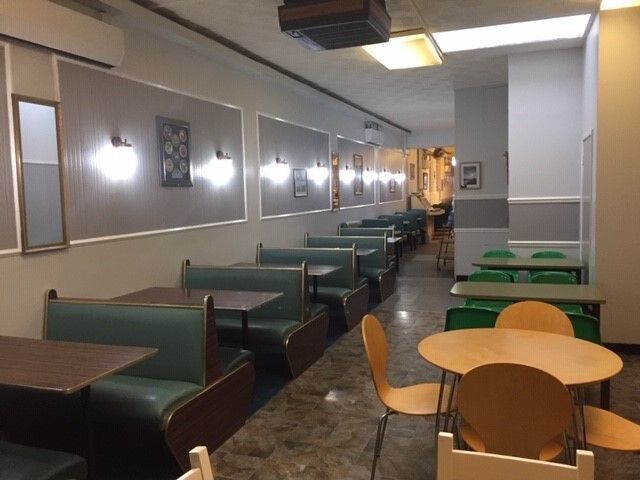 EXCELLENT COFFEE SHOP/CAFE OPPORTUNITY IN MAJOR SOUTH WALES SHOPPING CENTRE Photo 6