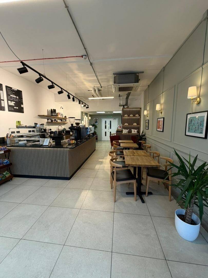 Offers in excess of &pound;50k (inclusive of &pound;30k worth of equipment), Coffee shop in Angel, EC1V 4NJ