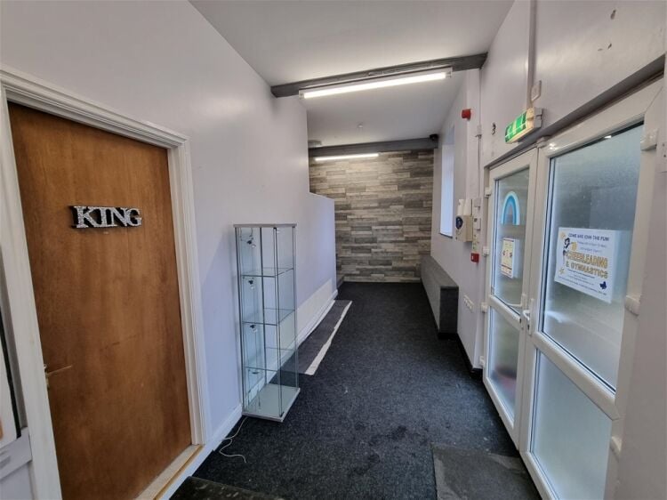 Vacant Unit For Sale in Bradford