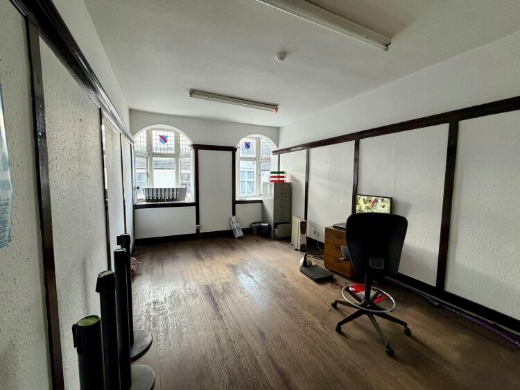 Post Office in Lanark For Sale