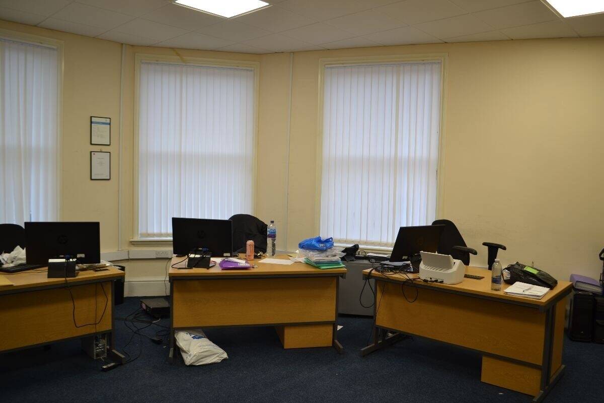 CS0350 - PRIME FREEHOLD INVESTMENT OPPORTUNITY Photo 6