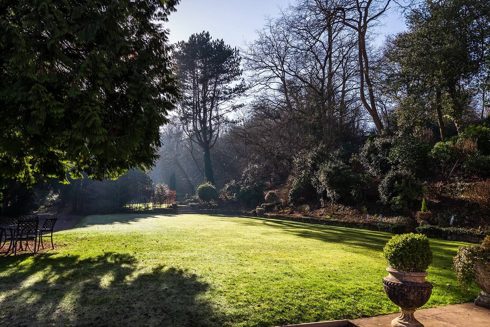WORCESTERSHIRE - EDGE OF RIVERSIDE TOWN COUNTRY HOUSE HOTEL Photo 6