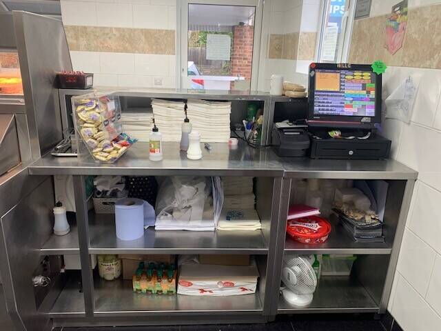 Highly profitable Fish & Chip Shop with HUGE potential with room to increase days, hours and menu Photo 6