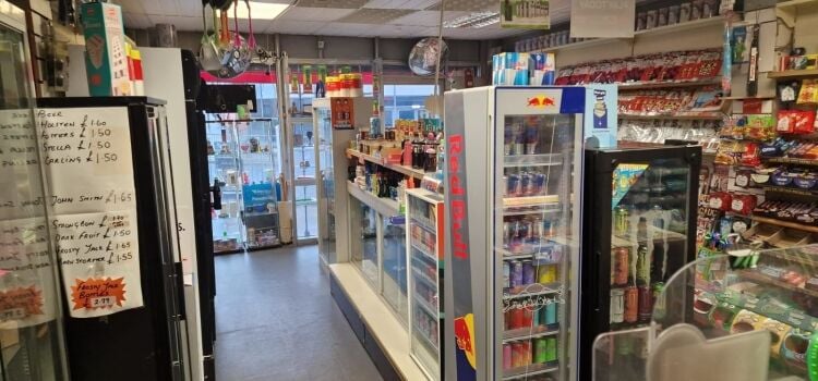 Freehold Town Centre Store with 3-Bed Flat | Scunthorpe