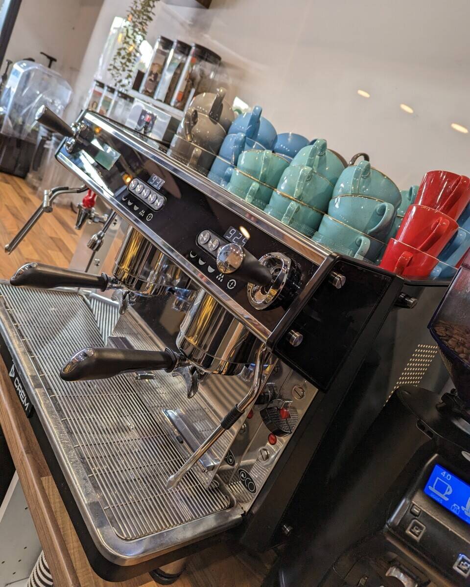 HIGH FOOTFALL LOCATION. No18 COFFEE & EATERY IN KIMBERLEY ‘FOR SALE’.