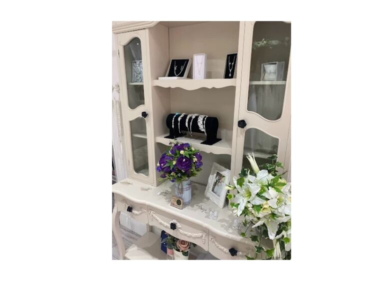 Say Yes To Success – Established Bridal Boutique In Warrington Photo 6