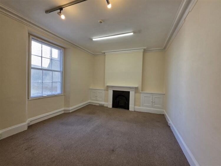 Auction Lot: Vacant Office Building in Newton Abbot For Sale in Newton Abbot
